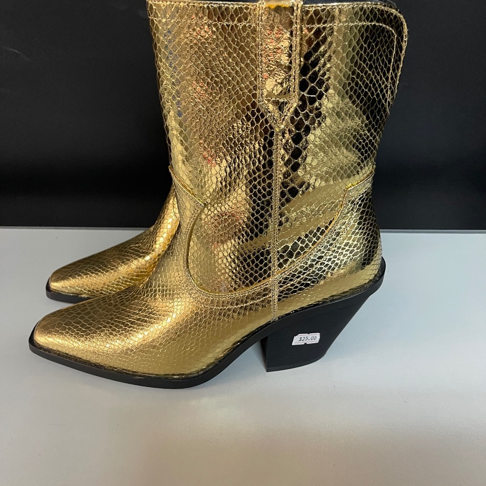 Gold Scoop Boots